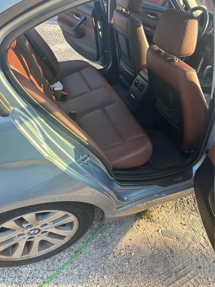 
								2006 BMW 3 Series – 325xi Sedan 4D full									