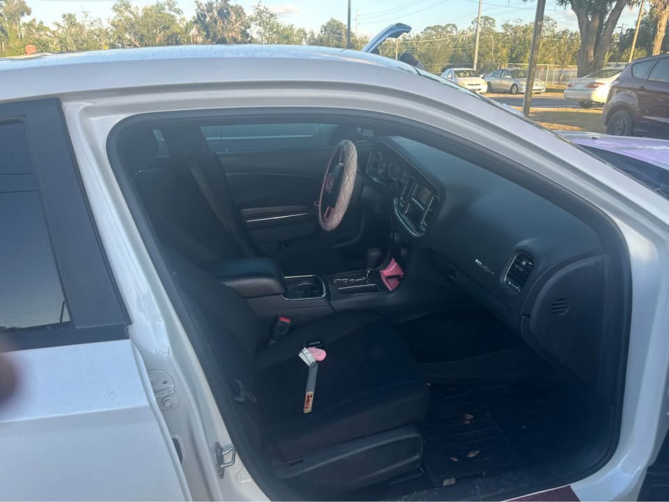 
								2014 Dodge Charger – Sedan 4D full									