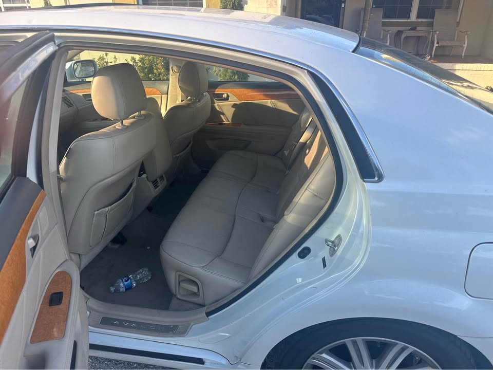 
								2007 Toyota Avalon – Limited Sedan 4D full									