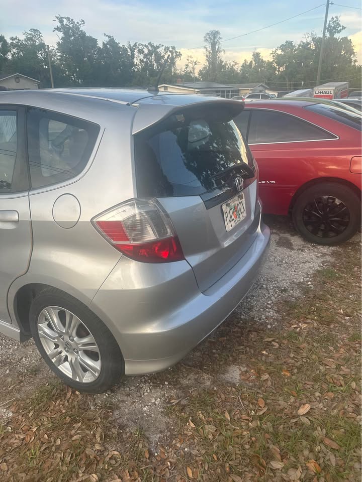 
								2011 Honda Fit full									